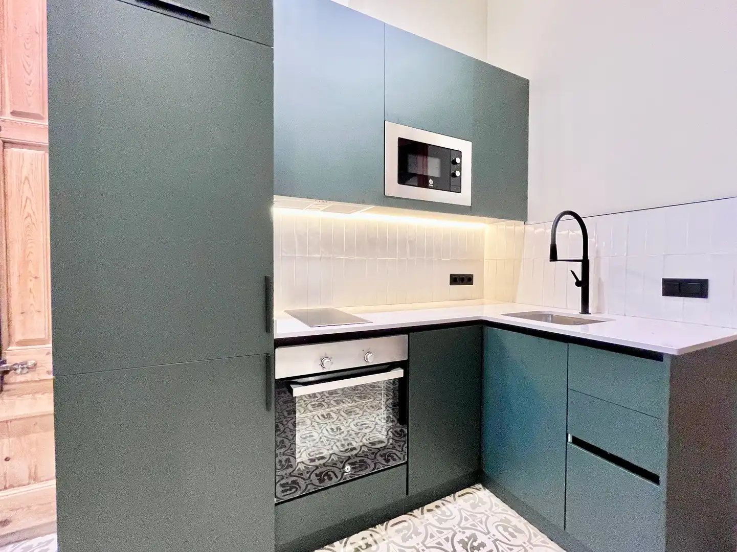 Kitchen of Study for rent in Barcelona  with Air Conditioner, Heating and Terrace