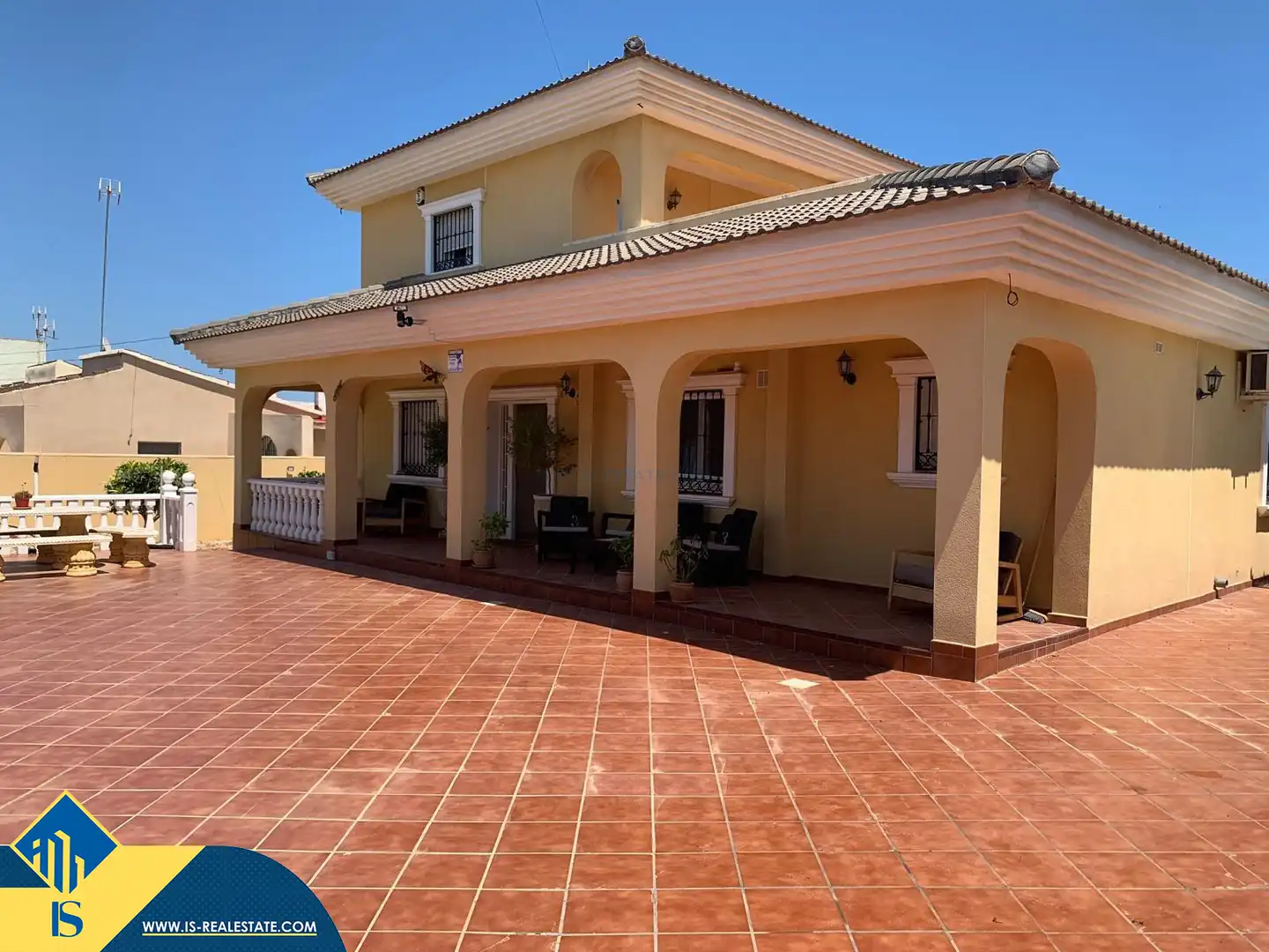 Chalet con piscina en venta en Los Balcones - Los Altos, imagen 16