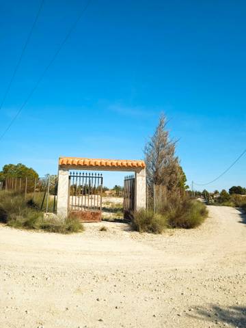 Terreno en Venta en Calle Sector Zep, 42 en Los Valientes