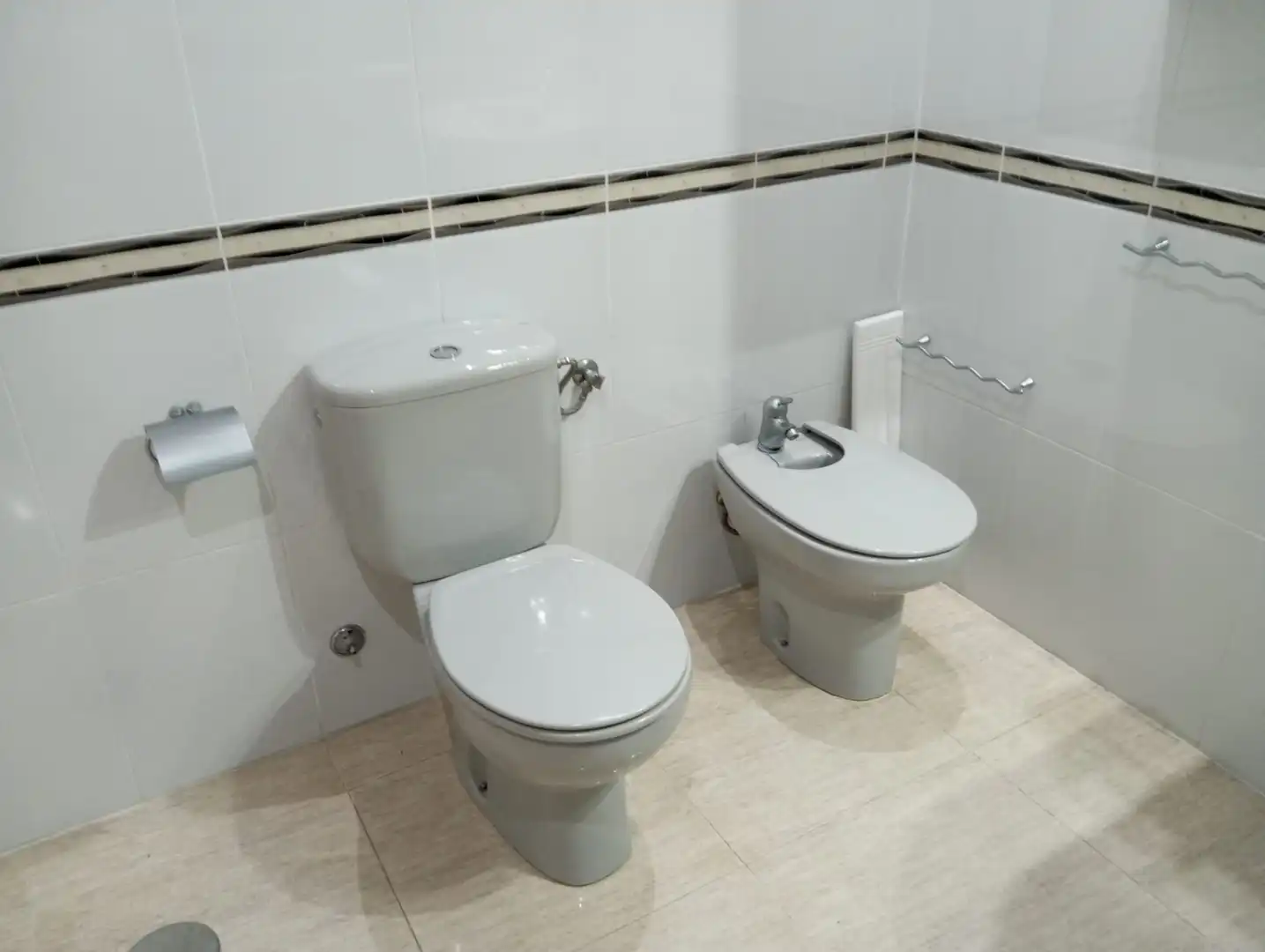 Bathroom of Houses for sale in Murcia  with Air Conditioner, Terrace and Storage room
