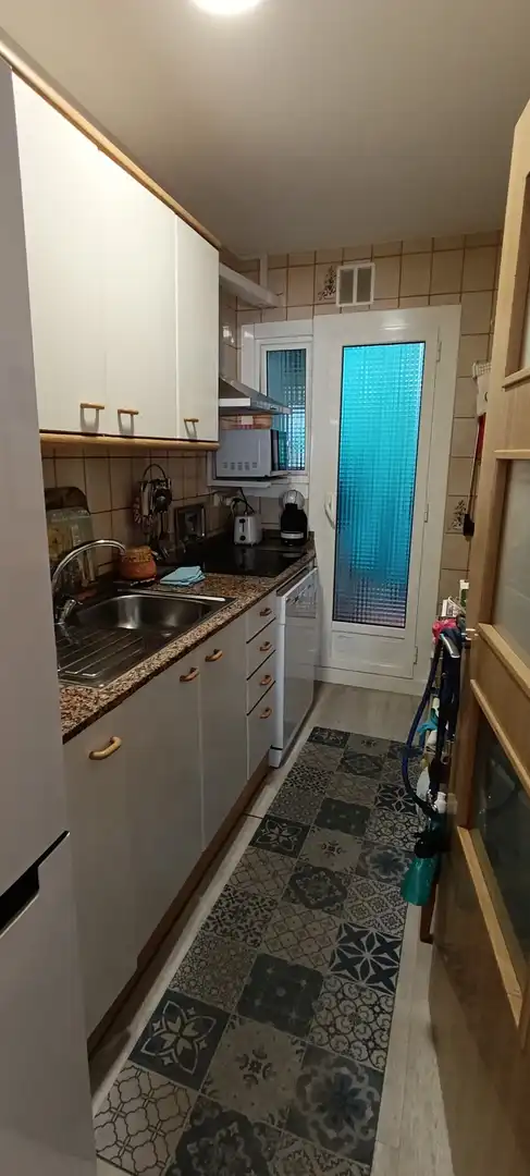 Cuina de Pis en venda en Cunit amb Aire condicionat, Parquet i Moblat