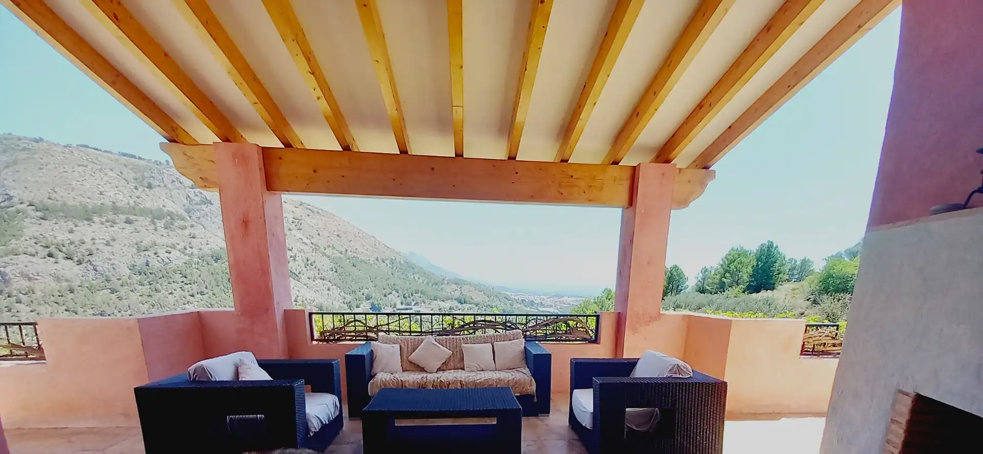 Terrasse von Haus oder Chalet zum Verkauf in El Castell de Guadalest mit Klimaanlage, Privatgarten und Terrasse