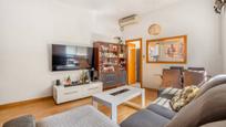 Living room of Flat for sale in Rubí  with Air Conditioner, Heating and Parquet flooring