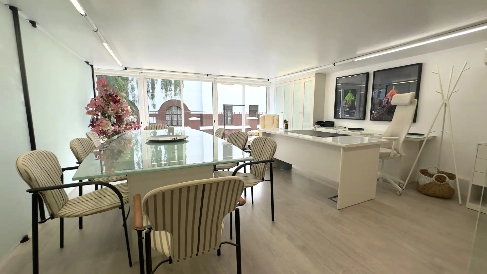 Esszimmer von Büro zum Verkauf in Santa Cruz de Tenerife mit Klimaanlage und Internet