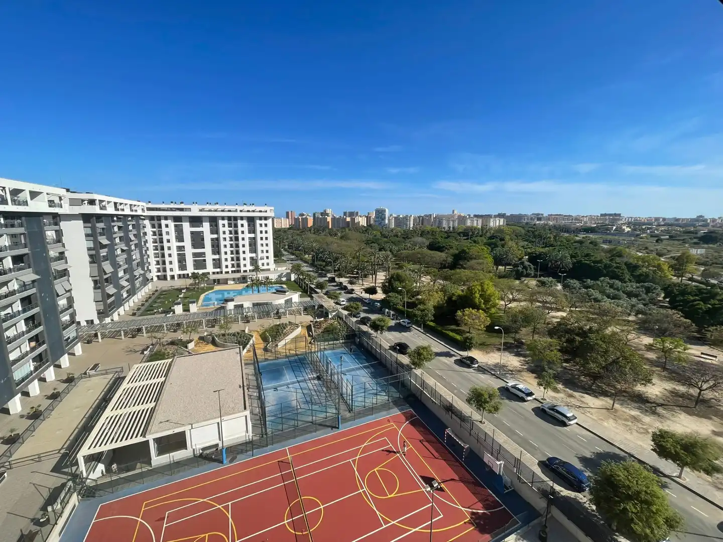 Aparcament de Pis en venda en Alicante / Alacant amb Aire condicionat, Calefacció i Terrassa