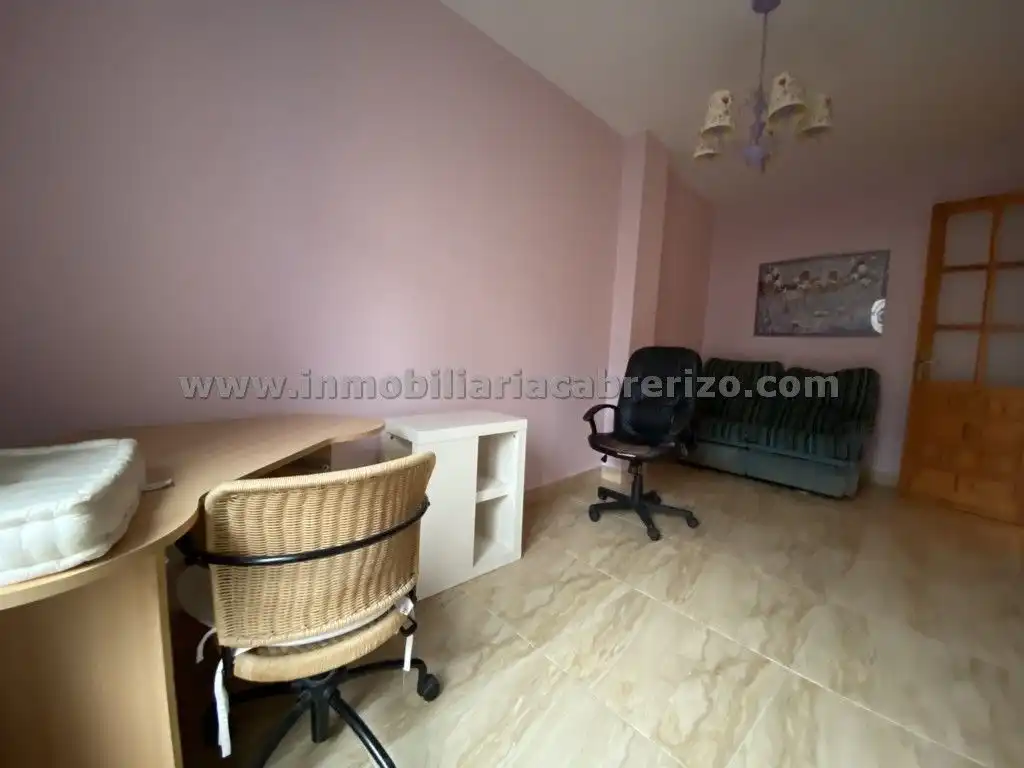 Flat for sale in Calle María Zambrano, imagen 5