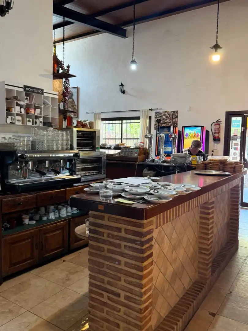 Local en venda en Jimena de la Frontera amb Aire condicionat