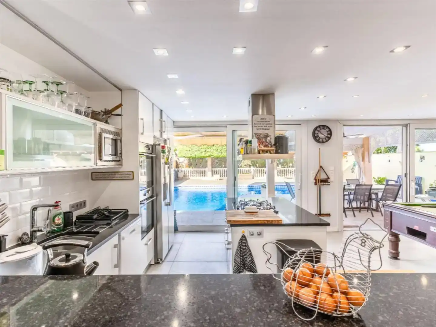 Cocina de Piso en venta en Garrucha con Aire acondicionado, Jardín privado y Trastero