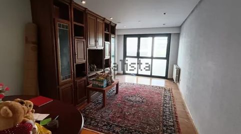 Foto 2 de Piso en venta en Rúa Ramón Puga, 63, Residencia, Ourense Capital