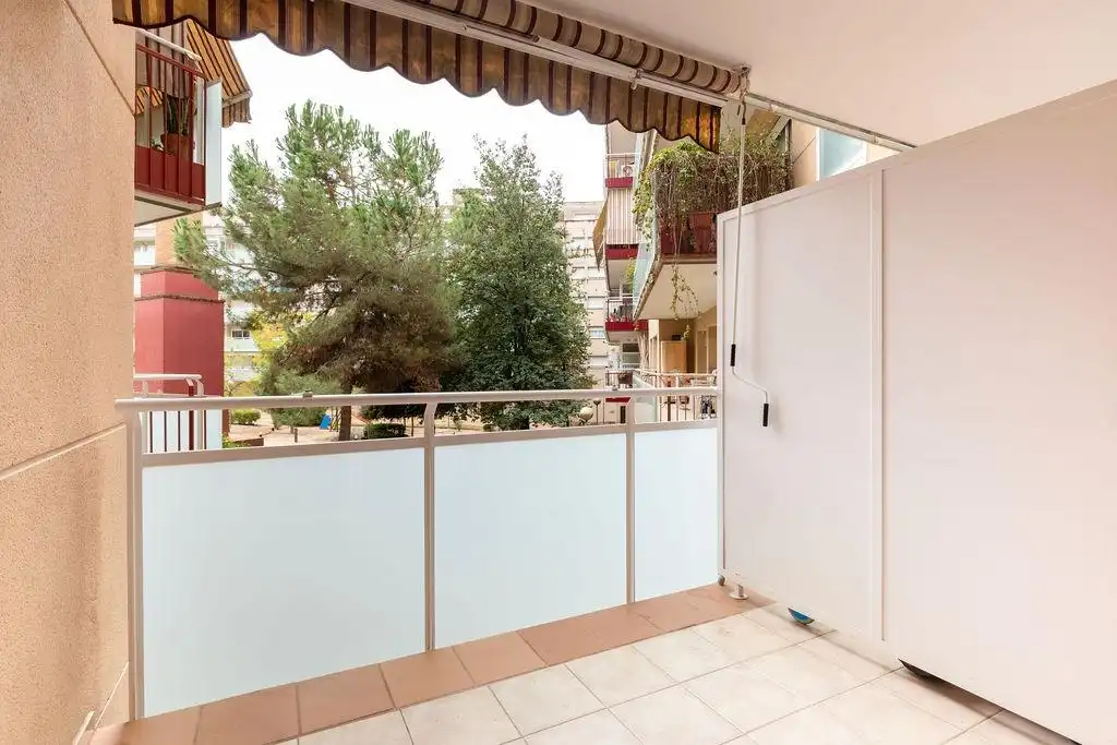 Balcony of Flat for sale in Centre
