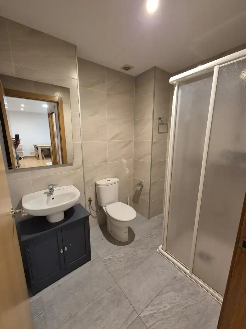 Baño de Piso en venta en Vic con Aire acondicionado, Calefacción y Parquet