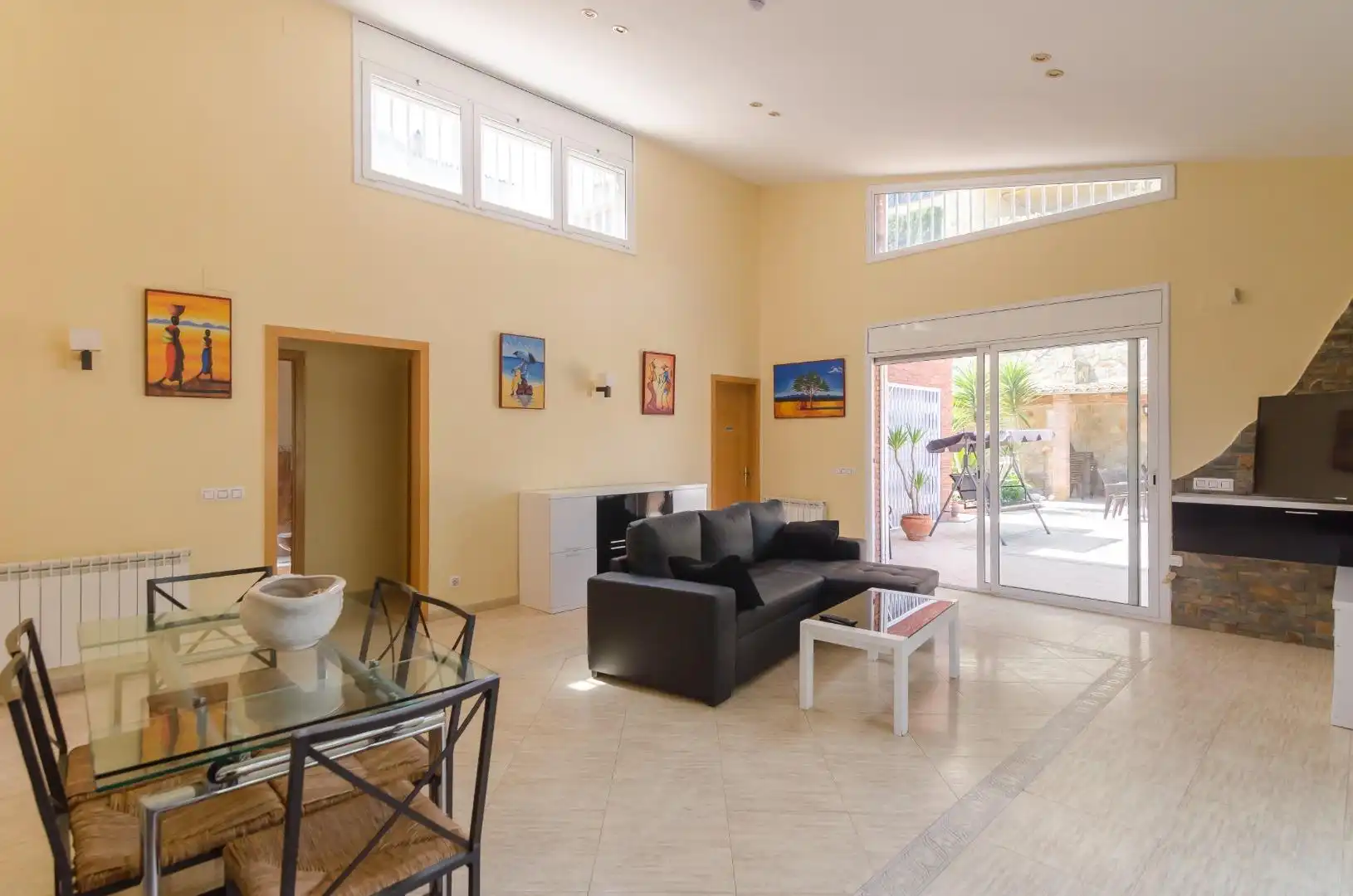 Sala d'estar de Casa o xalet en venda en Lloret de Mar amb Calefacció, Jardí privat i Terrassa