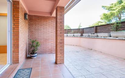 Terrassa de Casa adosada en venda en Vilablareix amb Balcó