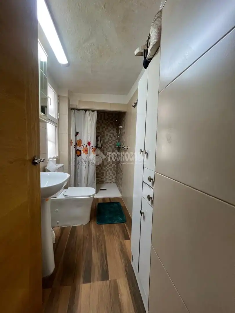 Casa aparellada en venda a Pinos Puente, imagen 16
