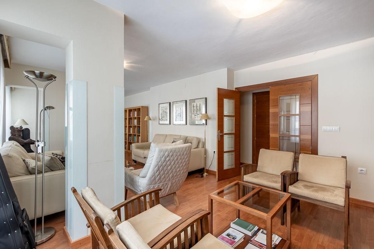 Flat for sale in Calle Emperatriz Eugenia, 11, Camino de Ronda