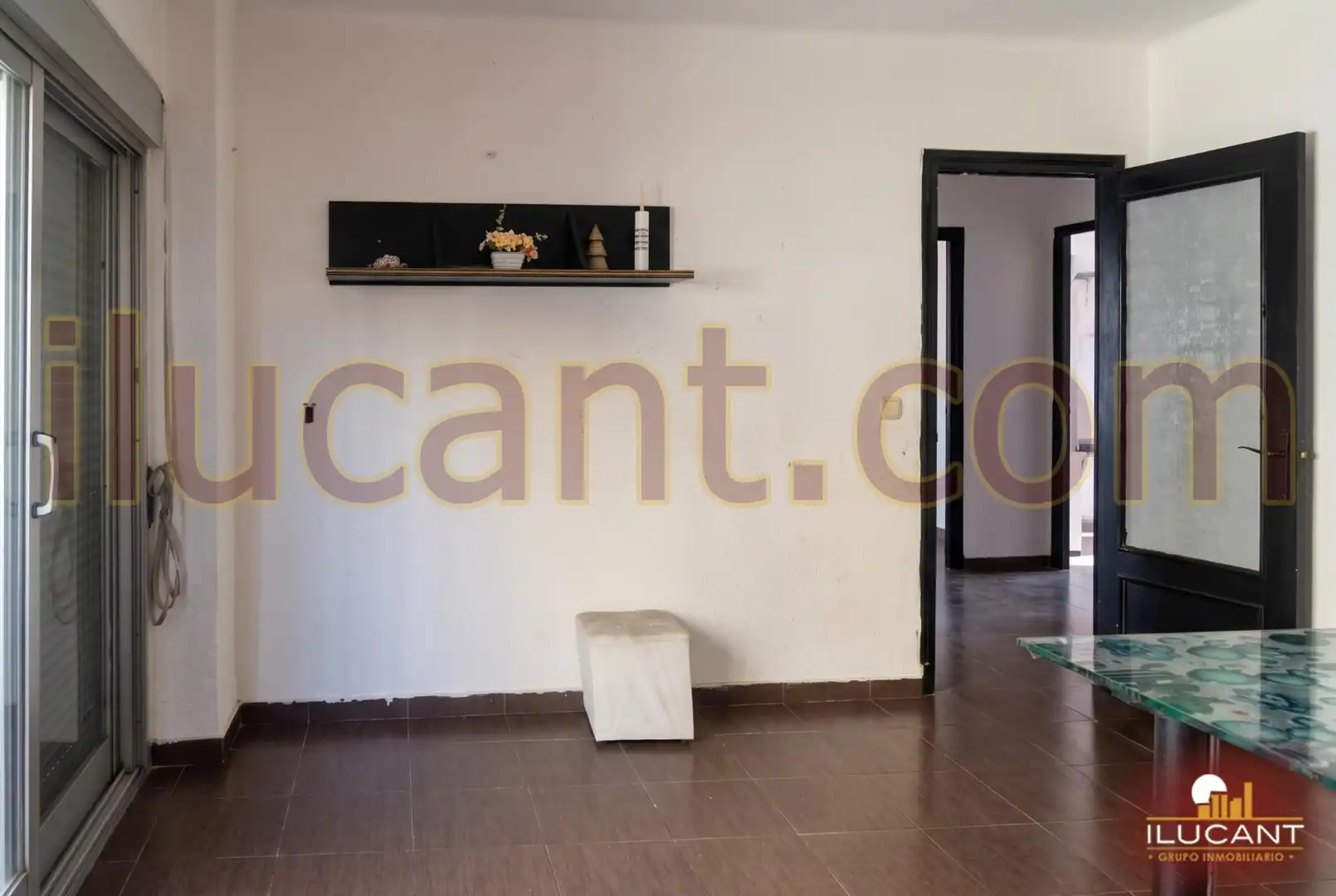 Piso en venta en Alicante / Alacant con Balcón