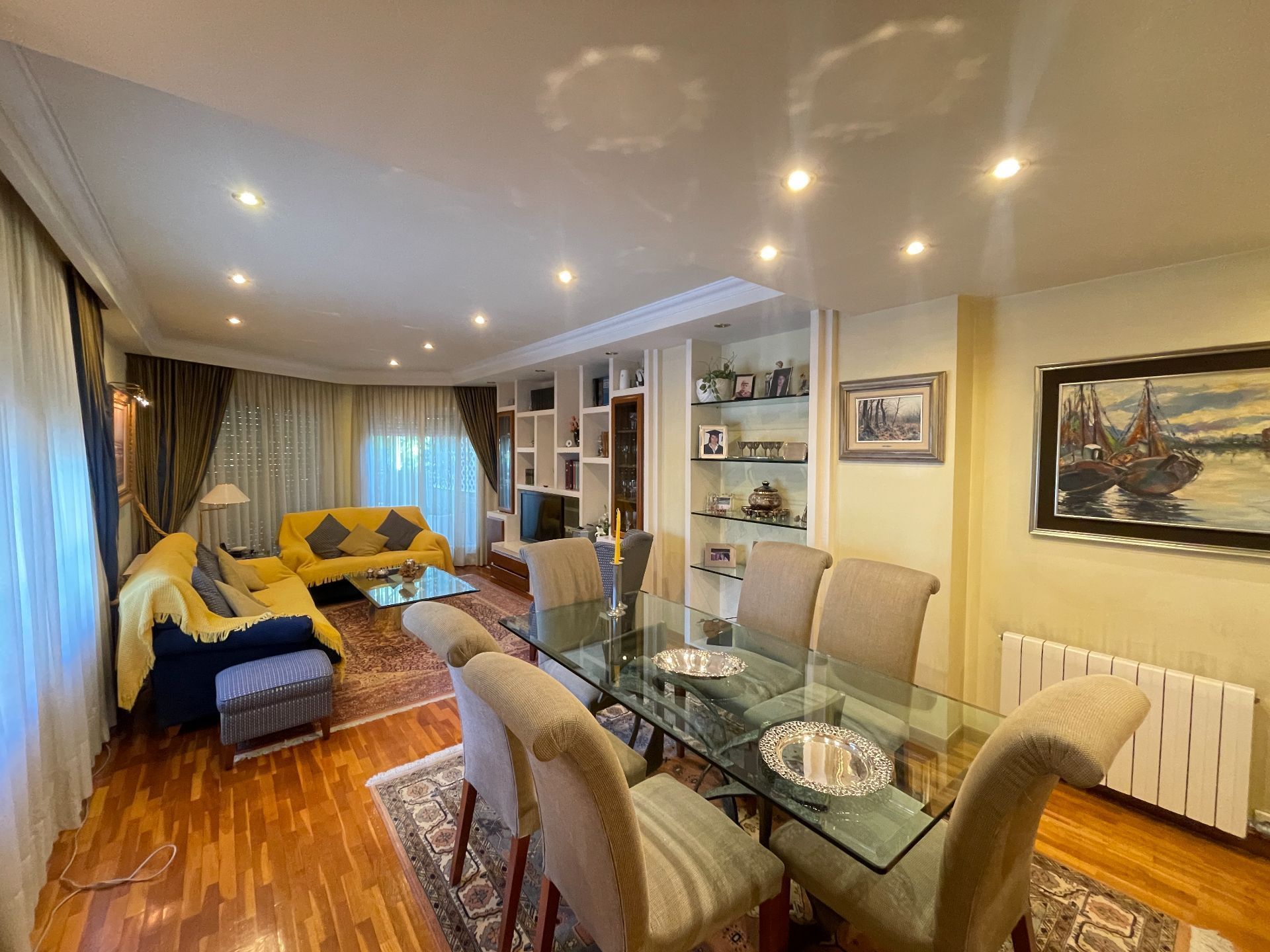 Sala de estar de Casa o chalet en venta en Tortosa con Aire acondicionado, Calefacción y Jardín privado