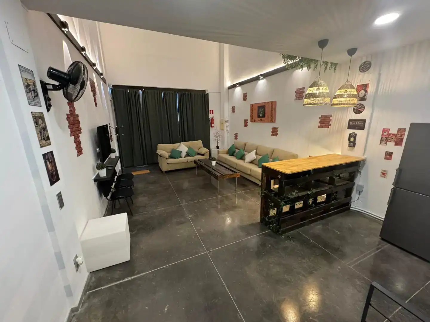 Loft de lloguer en Bollullos de la Mitación amb Aire condicionat i Moblat