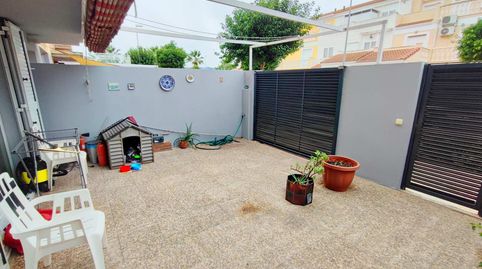 Foto 3 de Casa adosada en venta en Bulevar del Xúquer, Cullera