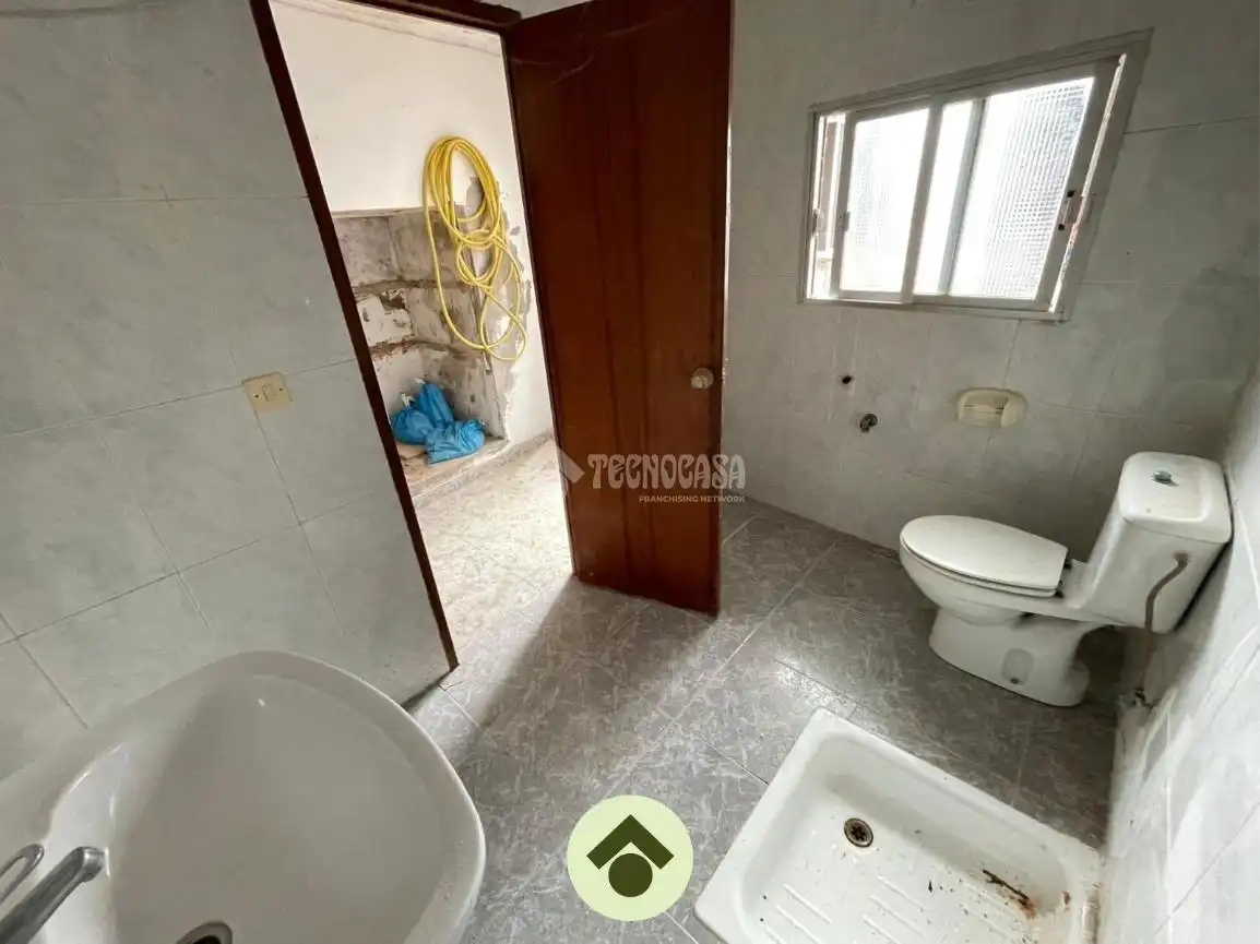 Bathroom of Detached homes for sale in Montoro  with Balcony