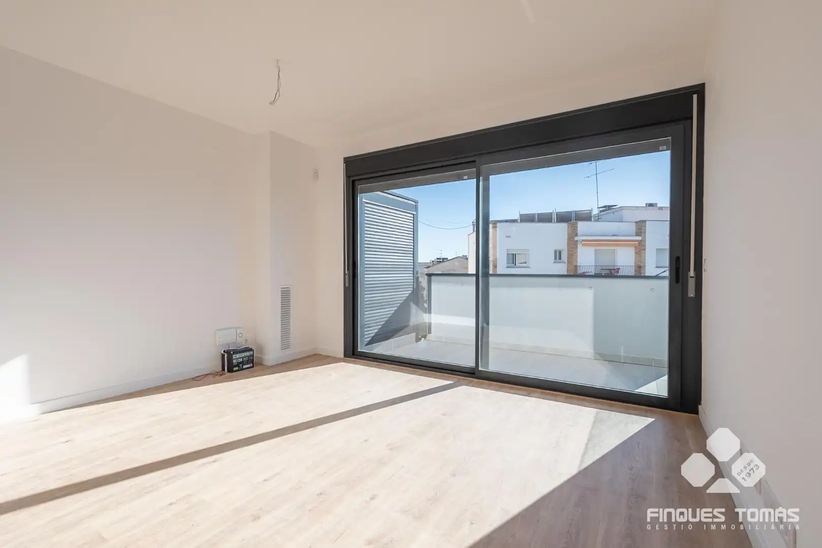 Sala d'estar de Pis en venda en Cubelles amb Terrassa, Balcó i Piscina comunitària