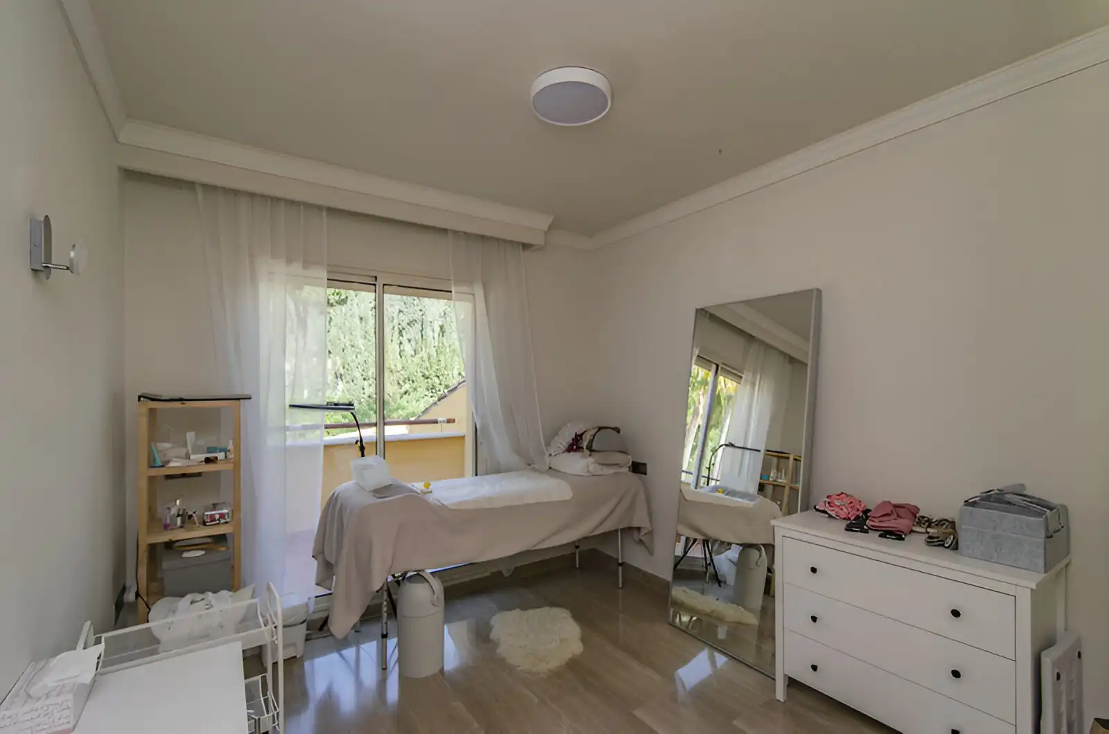 Bedroom of Attic for sale in Marbella  with Air Conditioner, Terrace and Swimming Pool