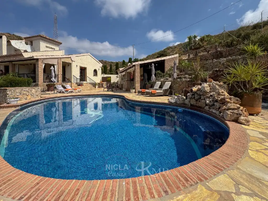 Piscina de Casa o xalet en venda en Bédar amb Aire condicionat, Jardí privat i Terrassa