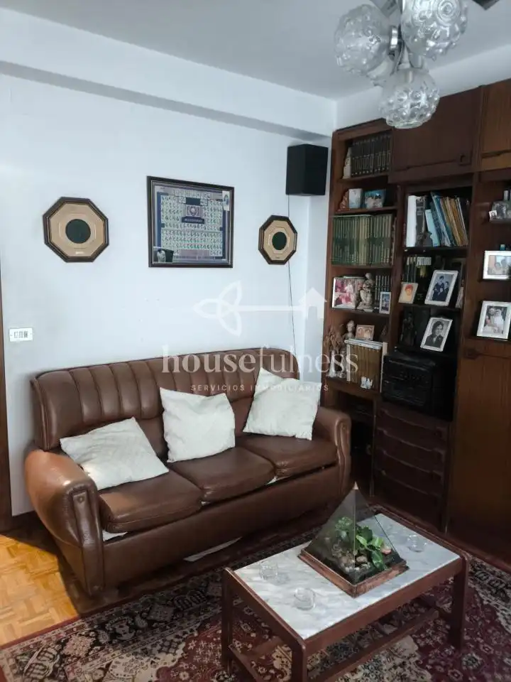 Sala d'estar de Casa o xalet en venda en Ares amb Calefacció, Jardí privat i Parquet