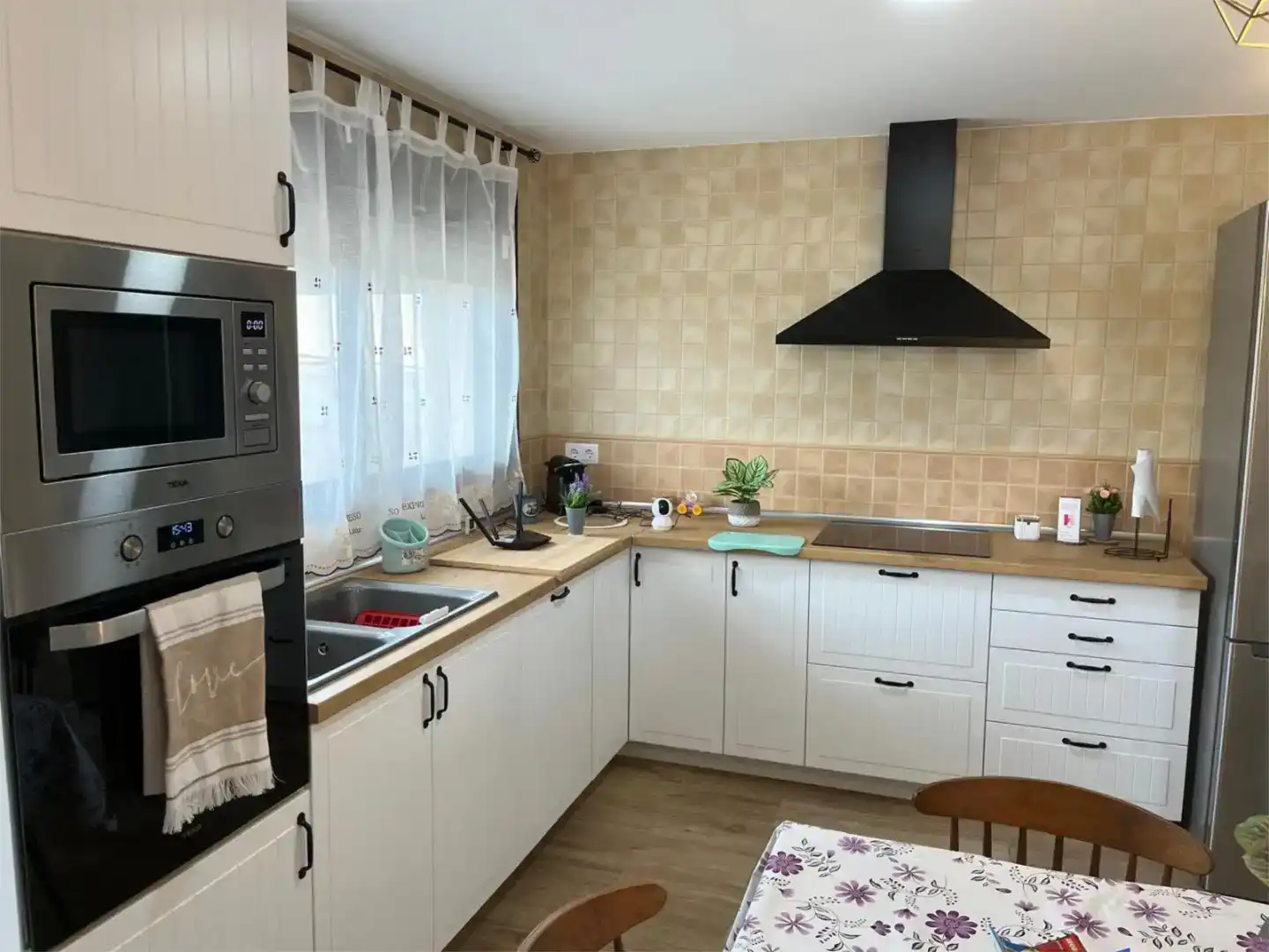 Cuina de Casa o xalet en venda en Siete Aguas amb Balcó