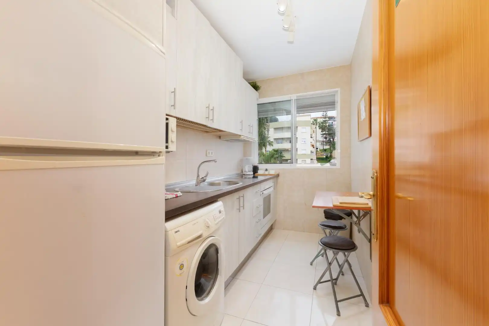Apartment zum Verkauf in La Carihuela - Los Nidos, imagen 3