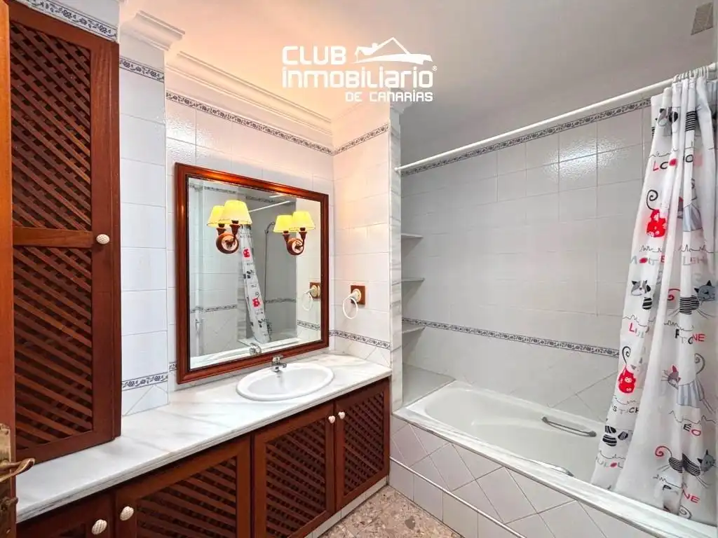 Flat for rent in Santa Cruz de Tenerife  with Terrace