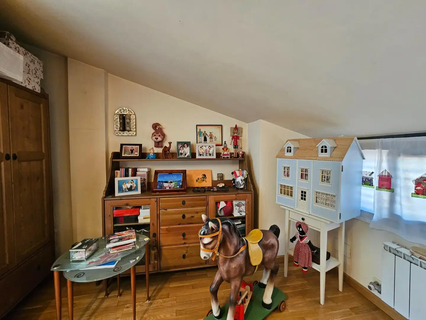 Habitación de Casa adosada en venta en Granollers