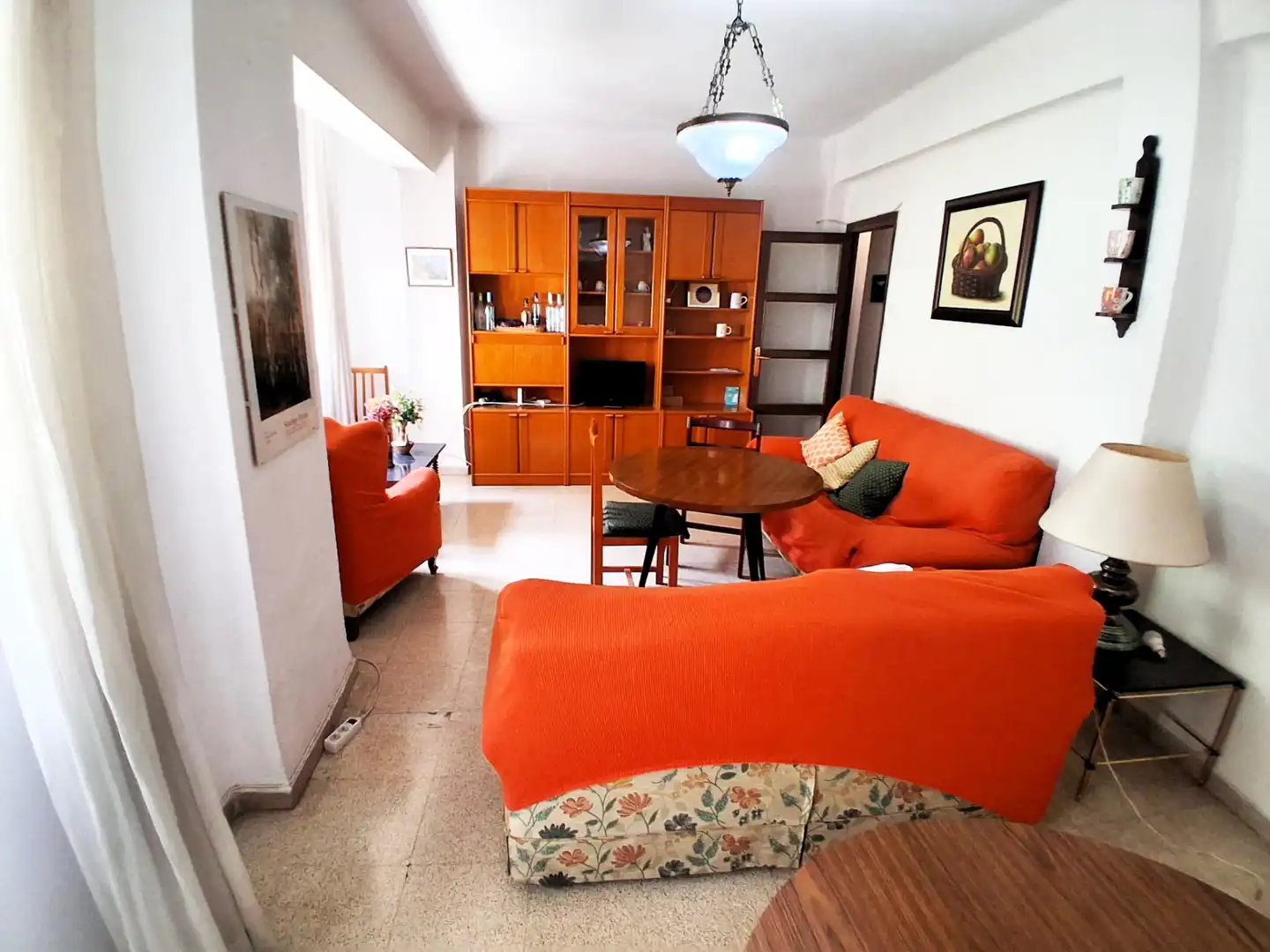 Sala d'estar de Pis de lloguer en Granada amb Moblat, Forn i Rentadora