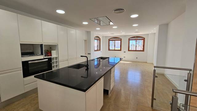 Casa-chalet en Venta en Carrer del Rei Jaume I en Albalat dels Sorells