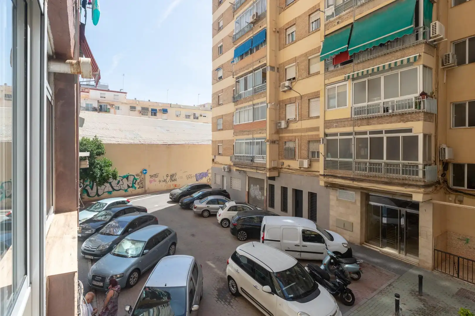 Vista exterior de Pis en venda en Málaga amb Aire condicionat