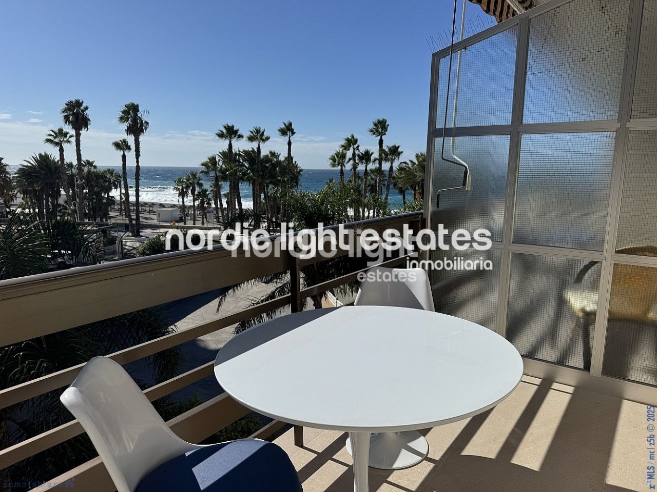 Vista exterior de Piso en venta en Almuñécar