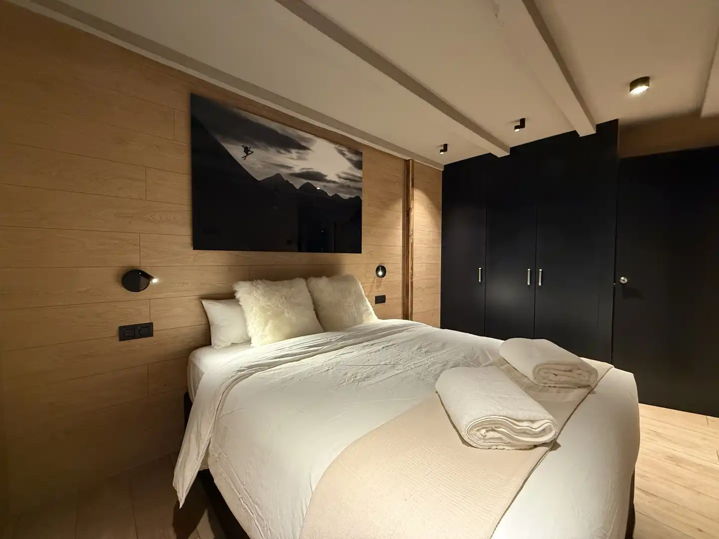 Habitación de Planta baja en venta en Canillo con Calefacción, Terraza y Amueblado