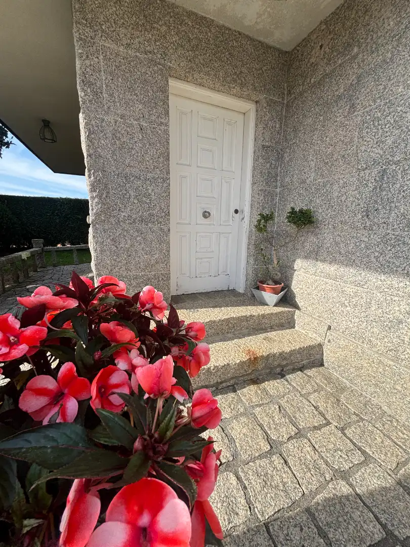 Casa o chalet en venta en Santiago de Compostela  con Calefacción, Jardín privado y Parquet