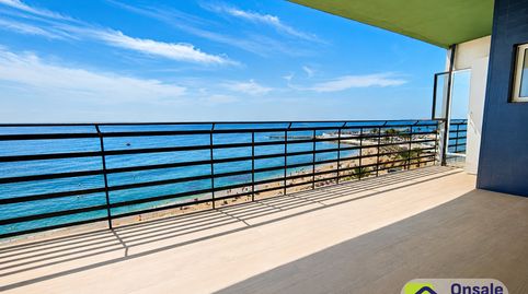 Foto 2 de Piso en venta en Calle Mediterráneo, Playa Bajadilla - Puertos, Marbella