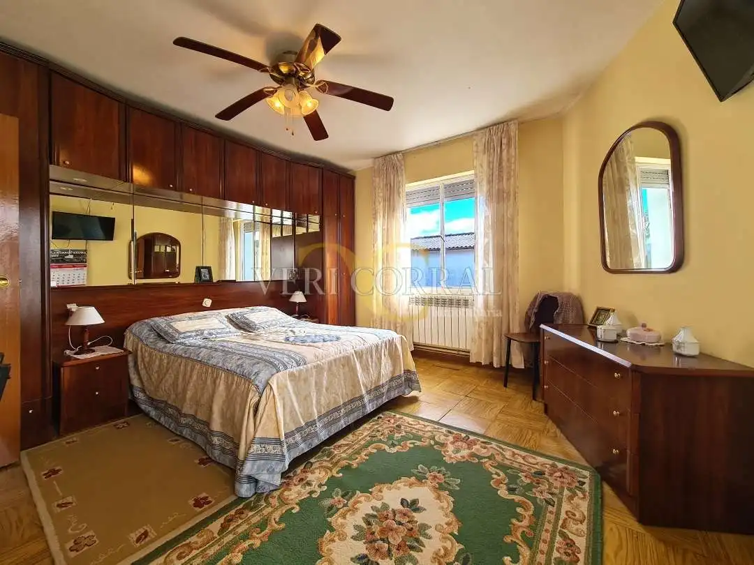 Casa amb jardí en venda a Carretera Cuadroveña, imagen 40