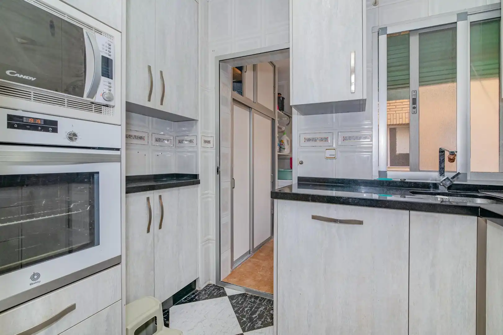 Kitchen of Flat for sale in Atarfe  with Air Conditioner, Heating and Terrace