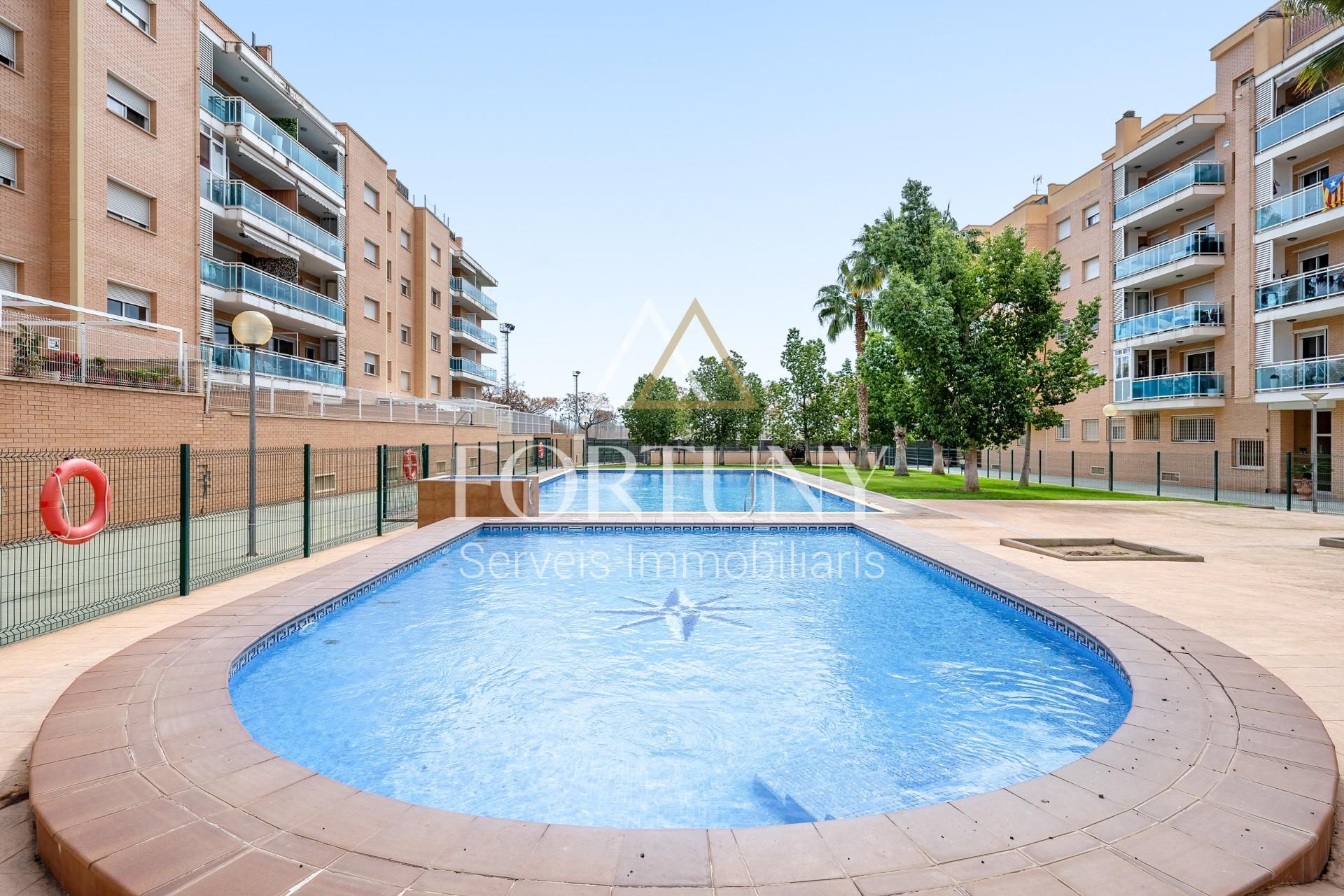 Piscina de Àtic en venda en Reus amb Aire condicionat, Calefacció i Jardí privat