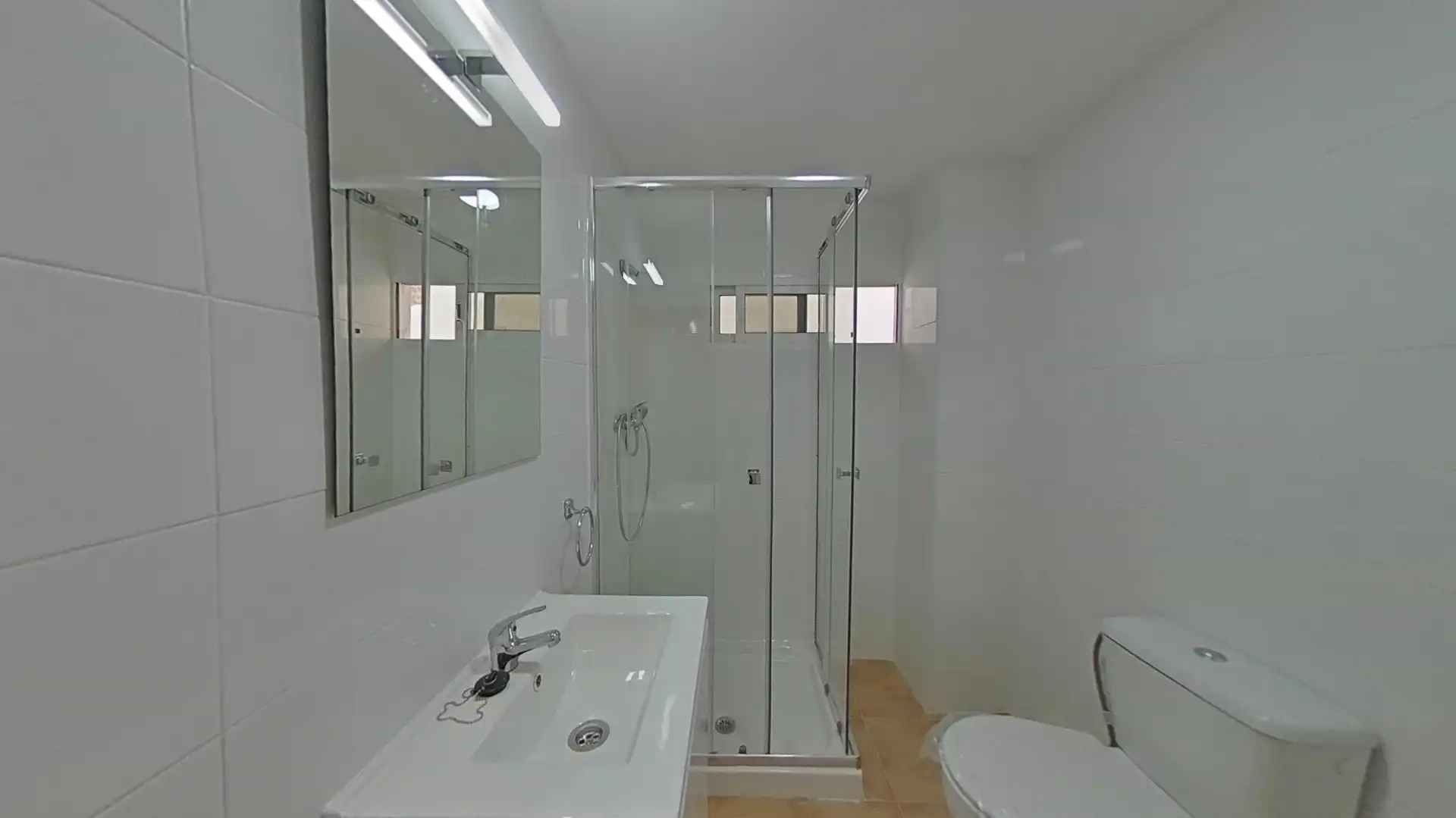 Badezimmer von Wohnung zum Verkauf in Valdemoro mit Heizung
