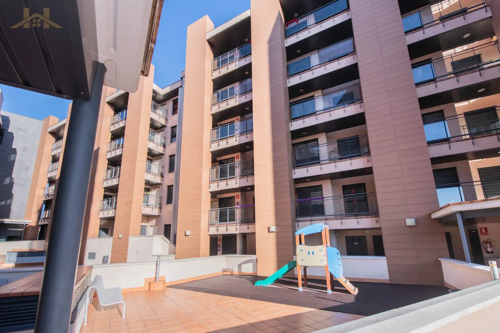 Exterior view of Flat for sale in Alcobendas  with Air Conditioner, Heating and Terrace