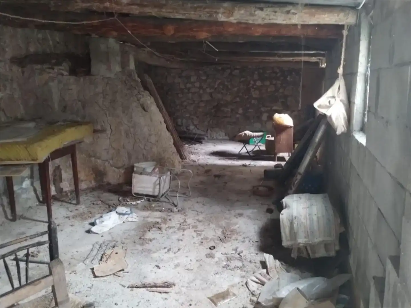 Casa adosada en venda en Morella amb Terrassa i Balcó