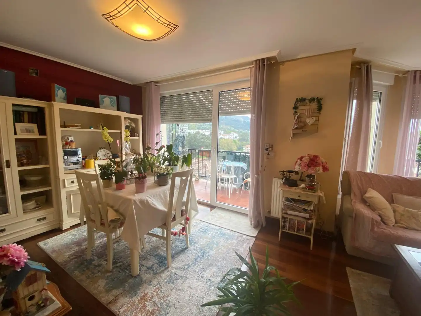 Dining room of Detached homes for sale in Castro-Urdiales  with Heating, Private garden and Parquet flooring