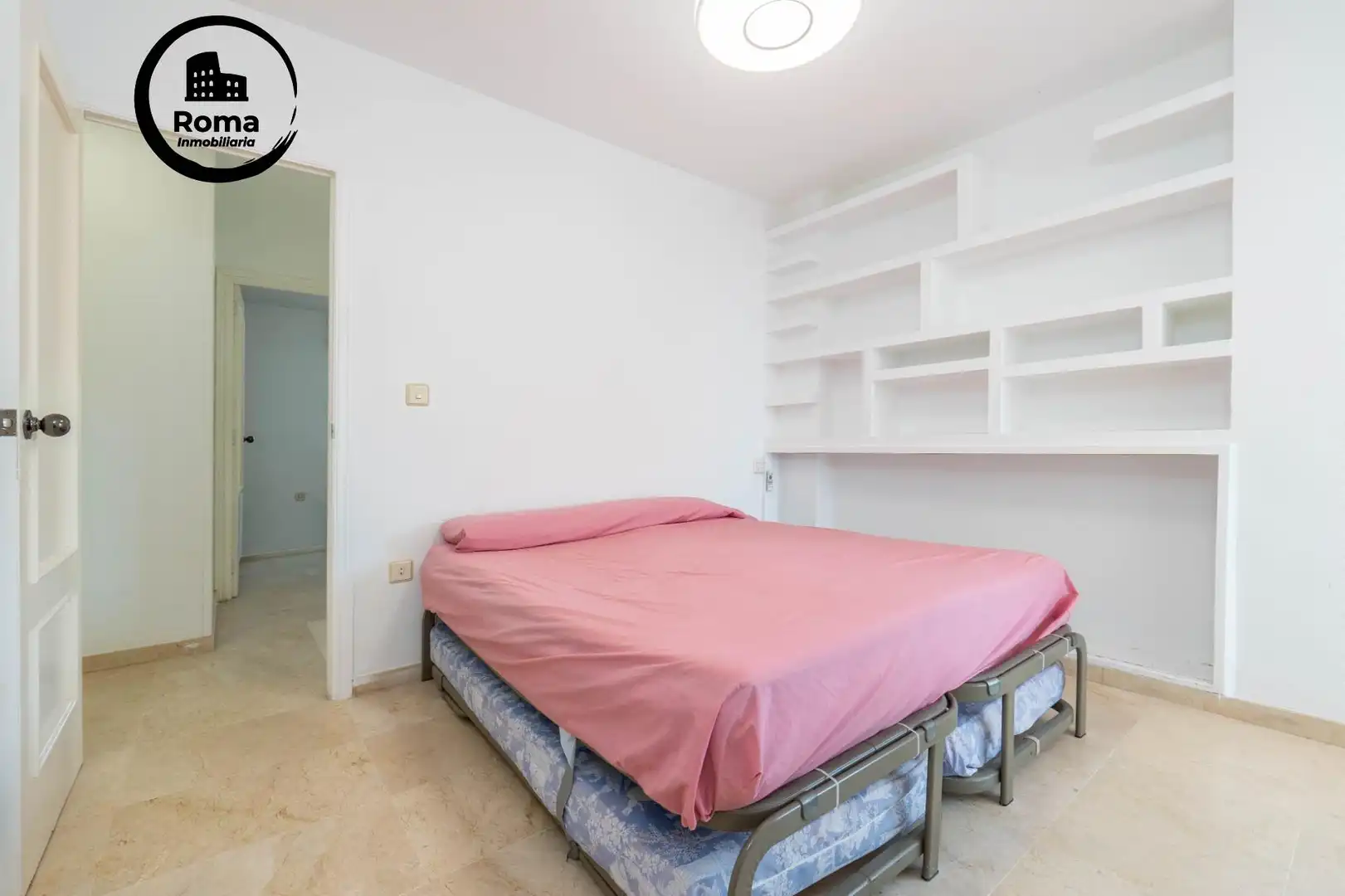Bedroom of Houses for sale in Almuñécar  with Community pool