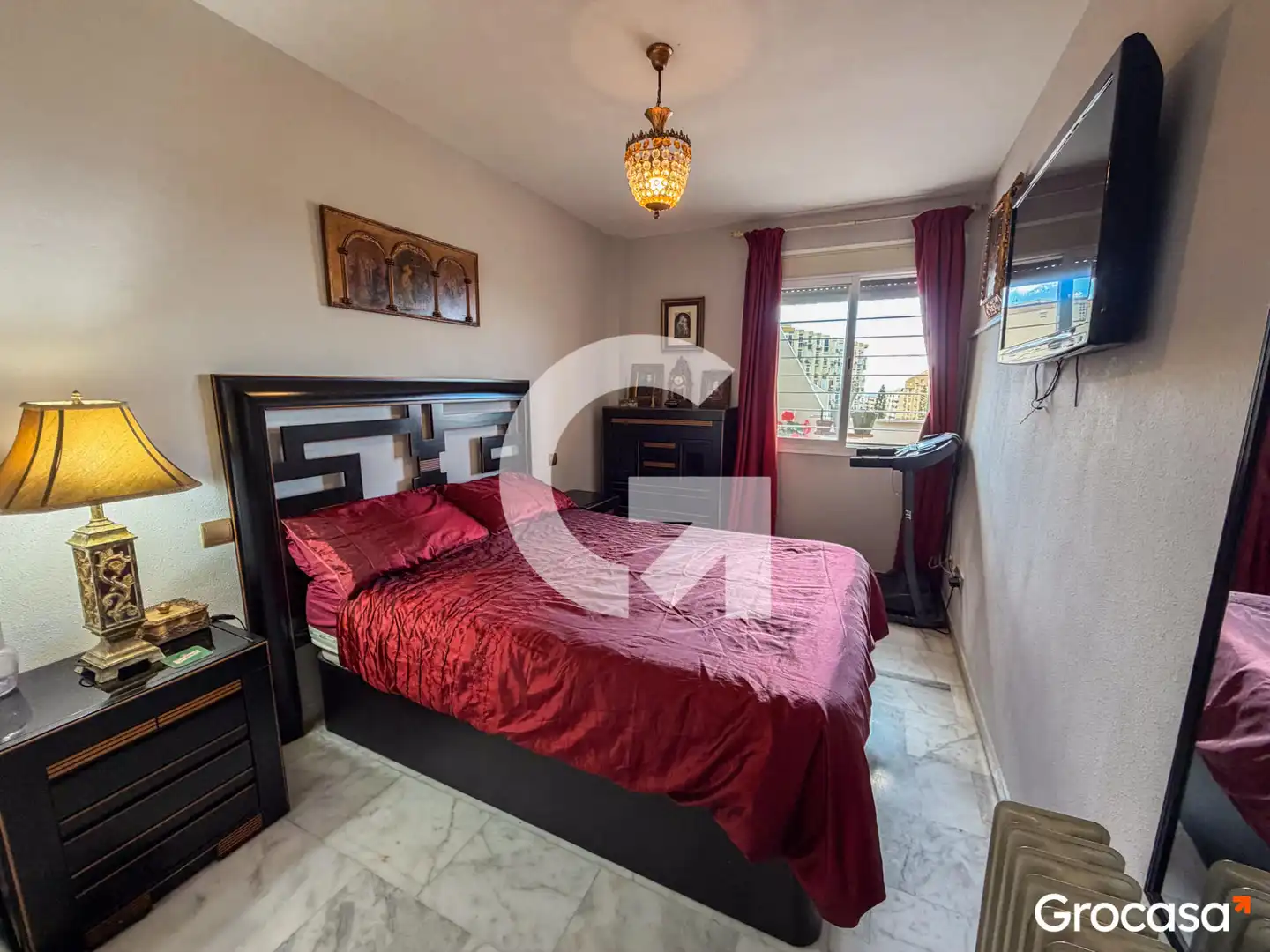 Schlafzimmer von Dachboden zum Verkauf in Rincón de la Victoria mit Privatgarten, Terrasse und Ofen