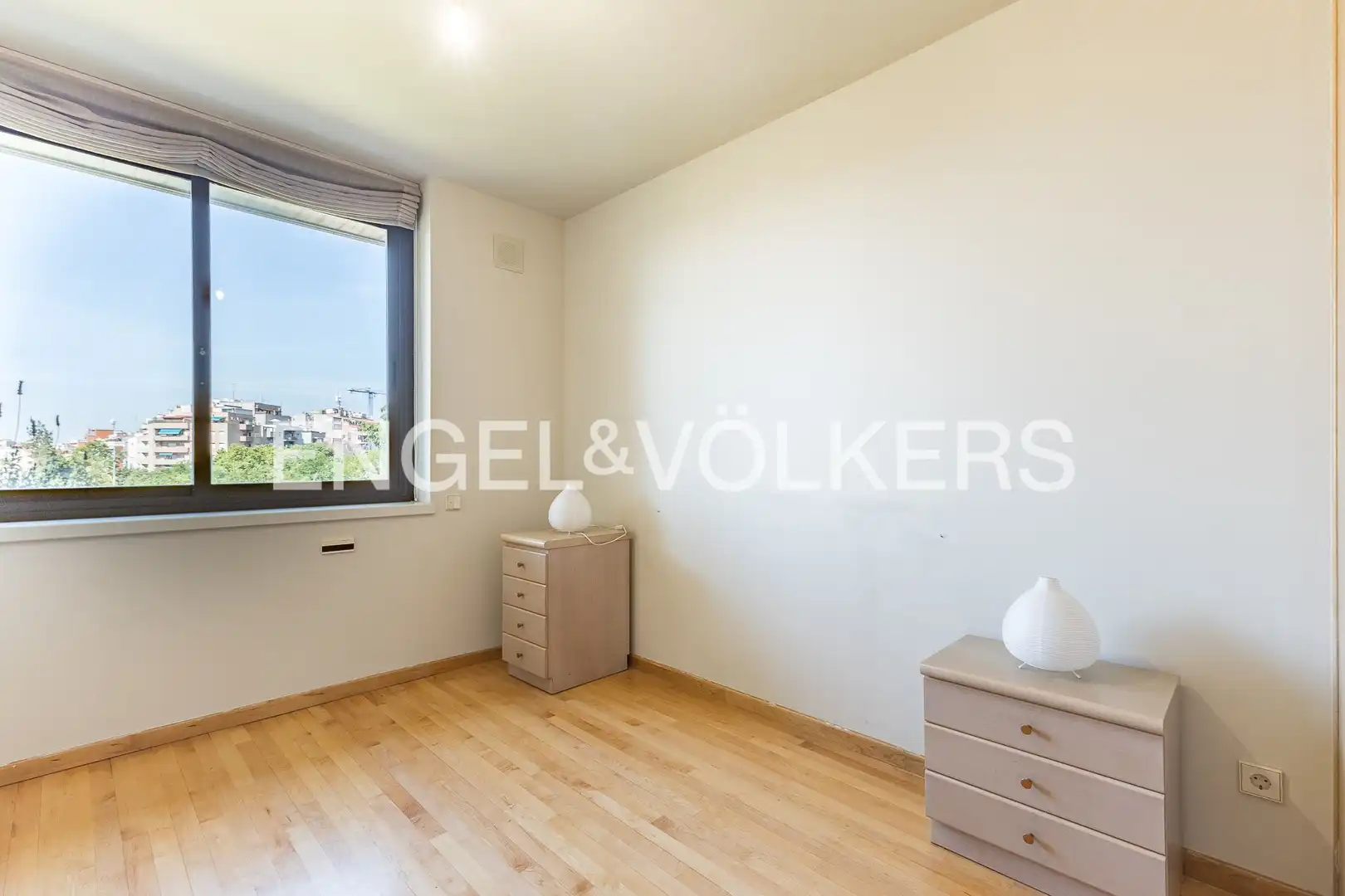 Dormitori de Casa o xalet de lloguer en Esplugues de Llobregat amb Aire condicionat, Calefacció i Jardí privat
