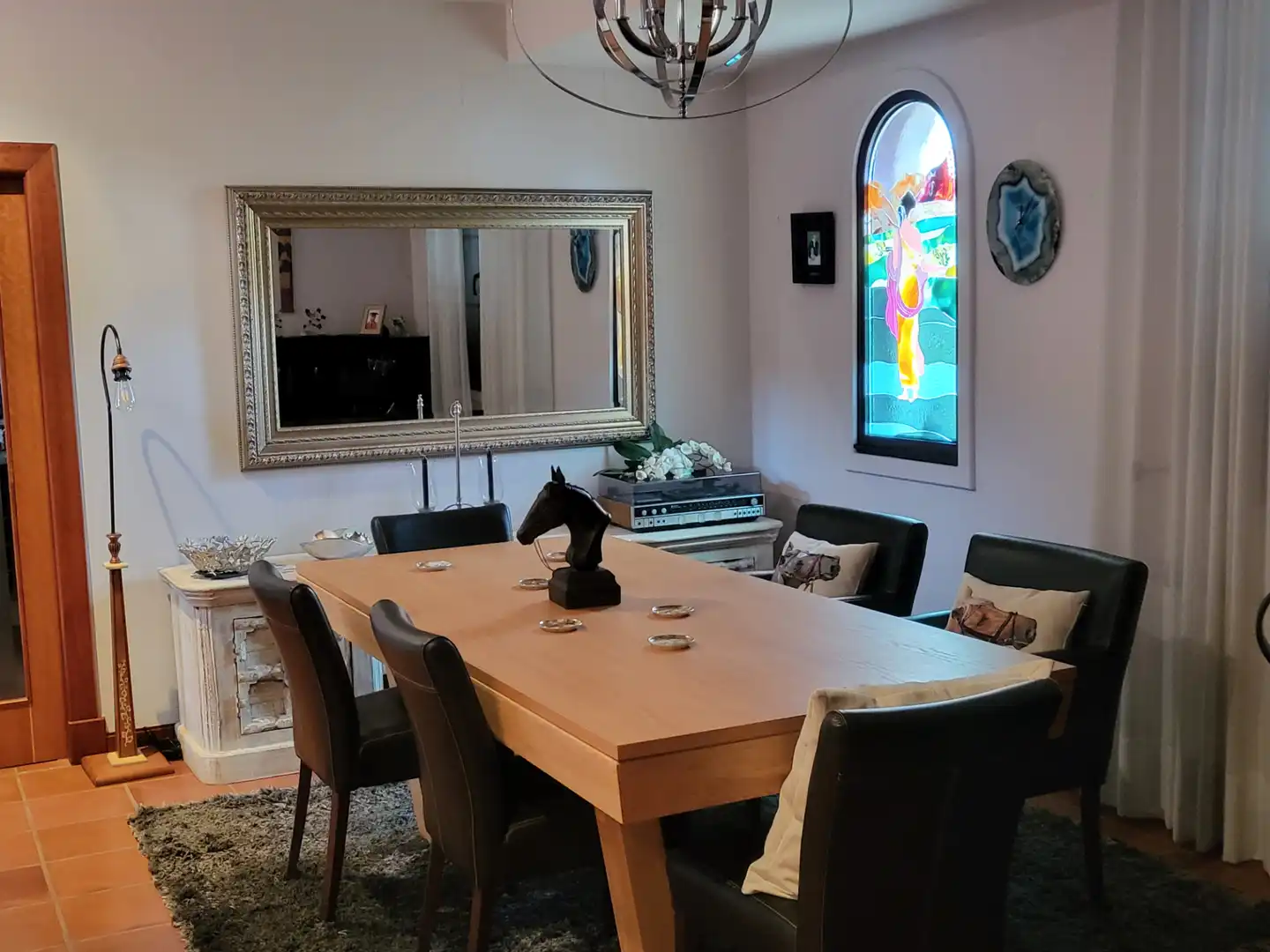 Comedor de Casa o chalet de alquiler en Vigo  con Calefacción, Jardín privado y Amueblado